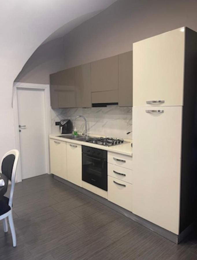 Plebiscito Home نابولي المظهر الخارجي الصورة