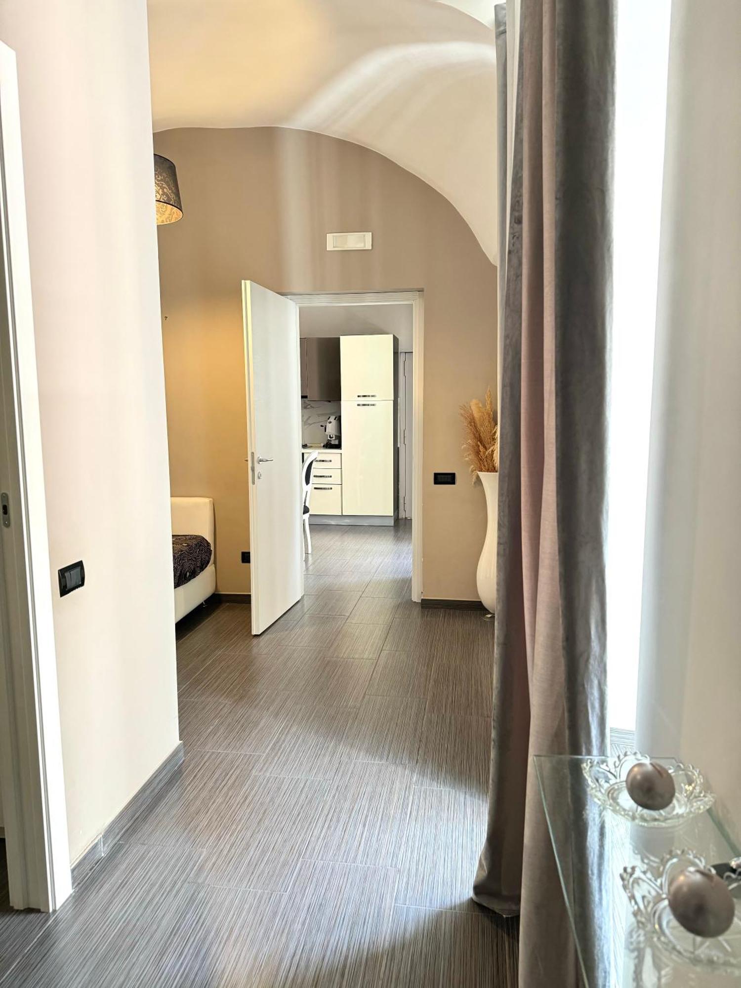 Plebiscito Home نابولي المظهر الخارجي الصورة